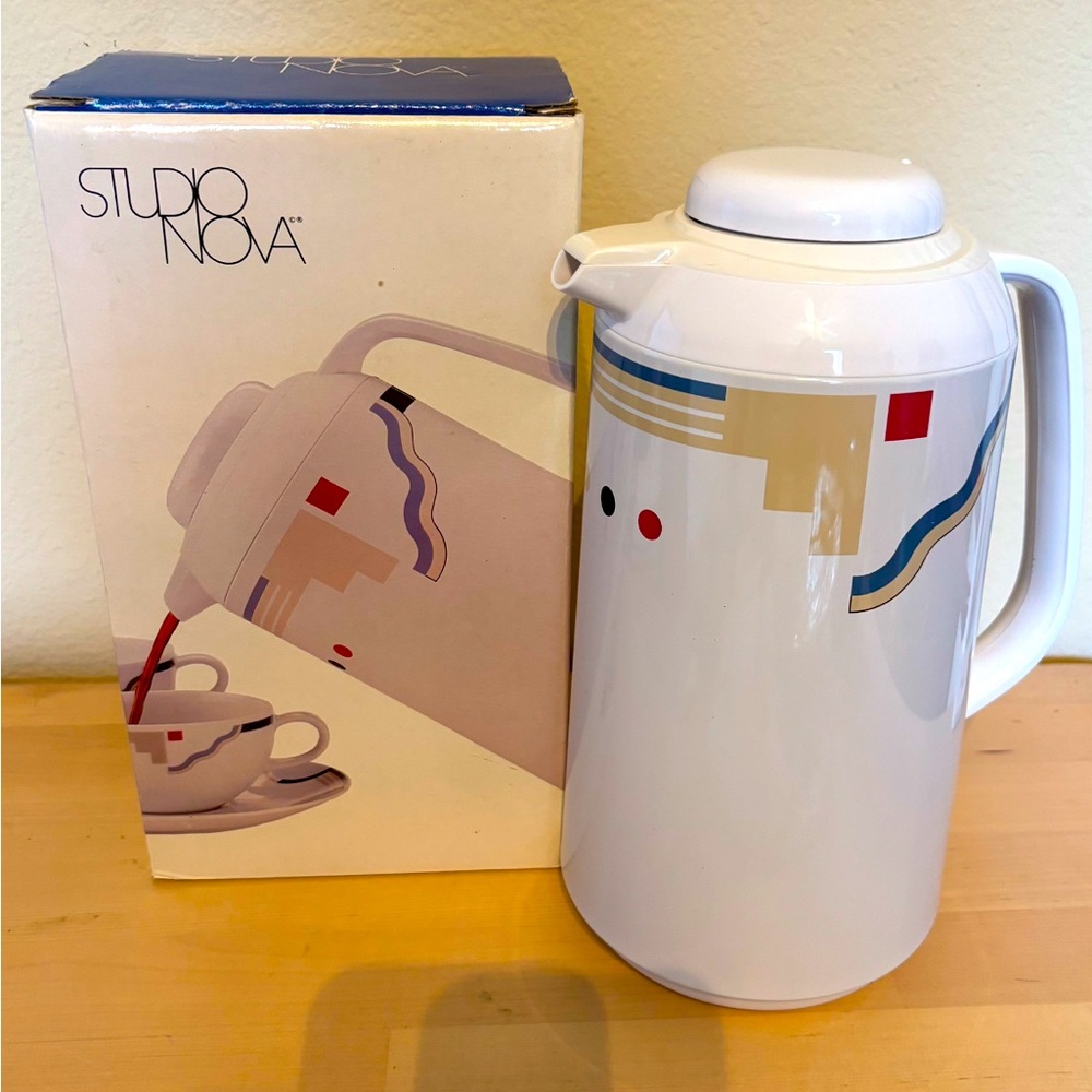 Brand new in box STUDIO NOVA Attitudes MCM Coffee Carafe Coffee Pitcher